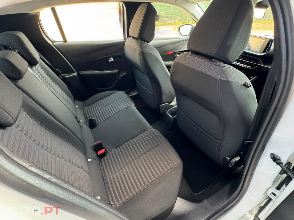 Peugeot 208 1.2 PT ACTIVE 5P