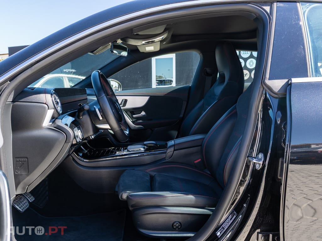 Mercedes-Benz CLA 250 e 8G-DCT AMG Line Advanced Plus — fotografia 19