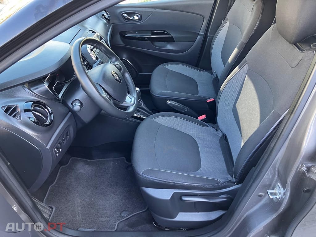 Renault Captur 1.2 TCe Exclusive EDC