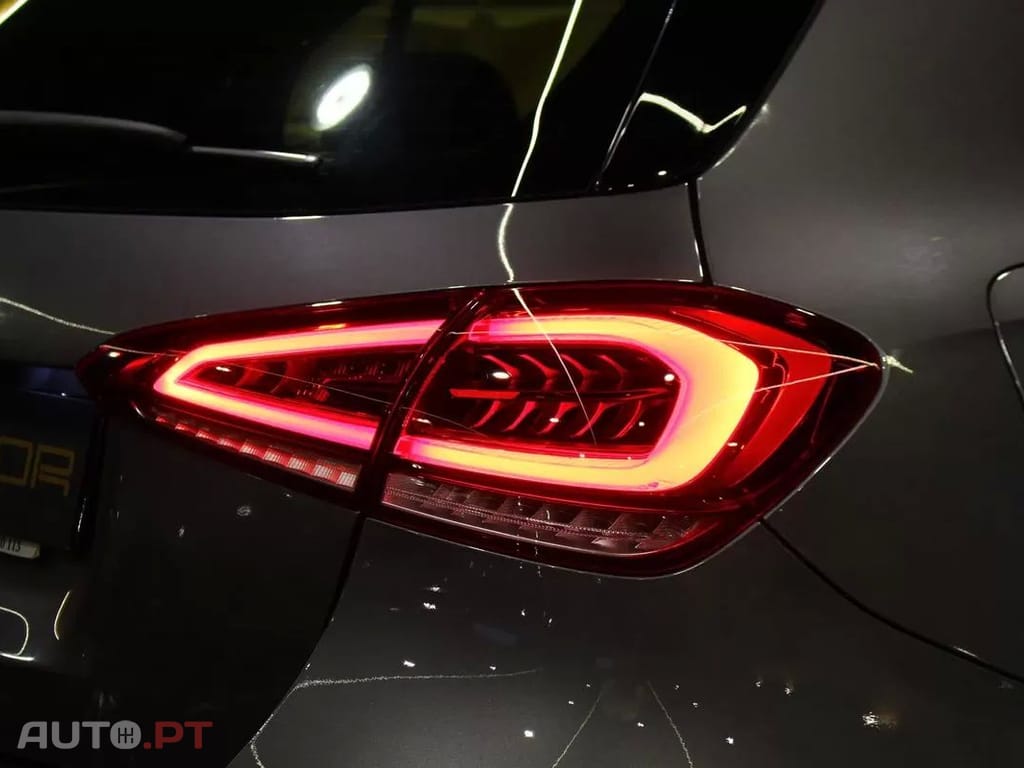 Mercedes-Benz A 250 e Progressive