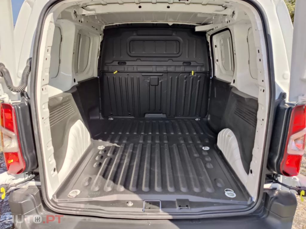 Peugeot Partner 1.5 BlueHDi Pro Standard