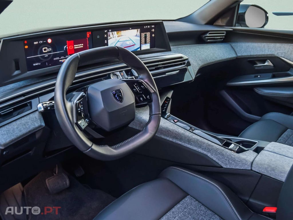 Peugeot 3008 1.2 Hybrid Allure e-DCS6