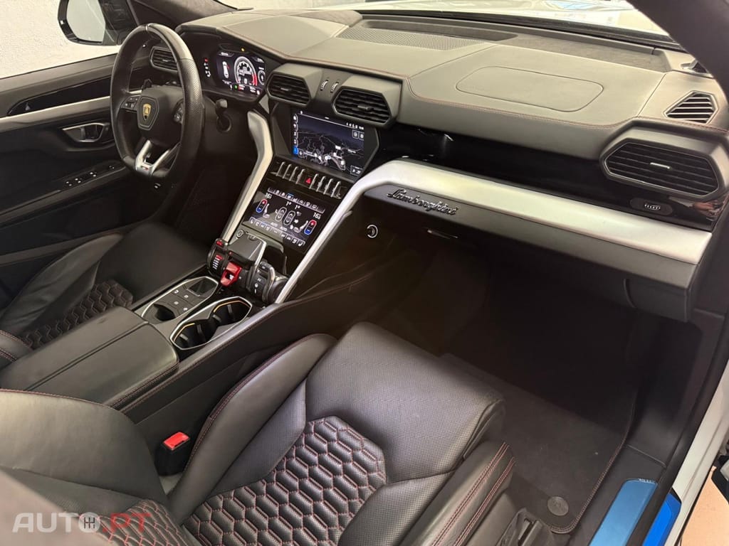 Lamborghini Urus 4.0 V8