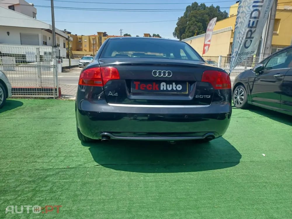 Audi A4 2.0 TDI S-line