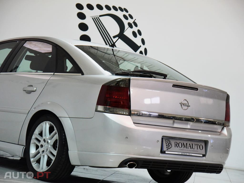 Opel Vectra GTS 1.9 CDTi