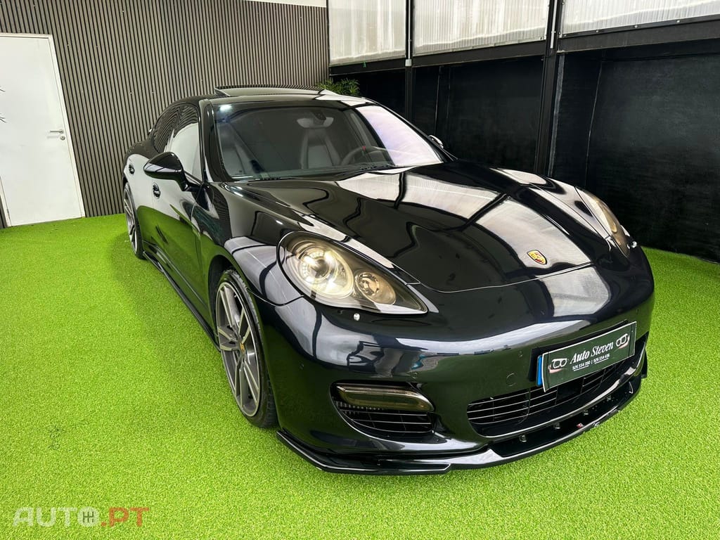 Porsche Panamera Turbo PDK