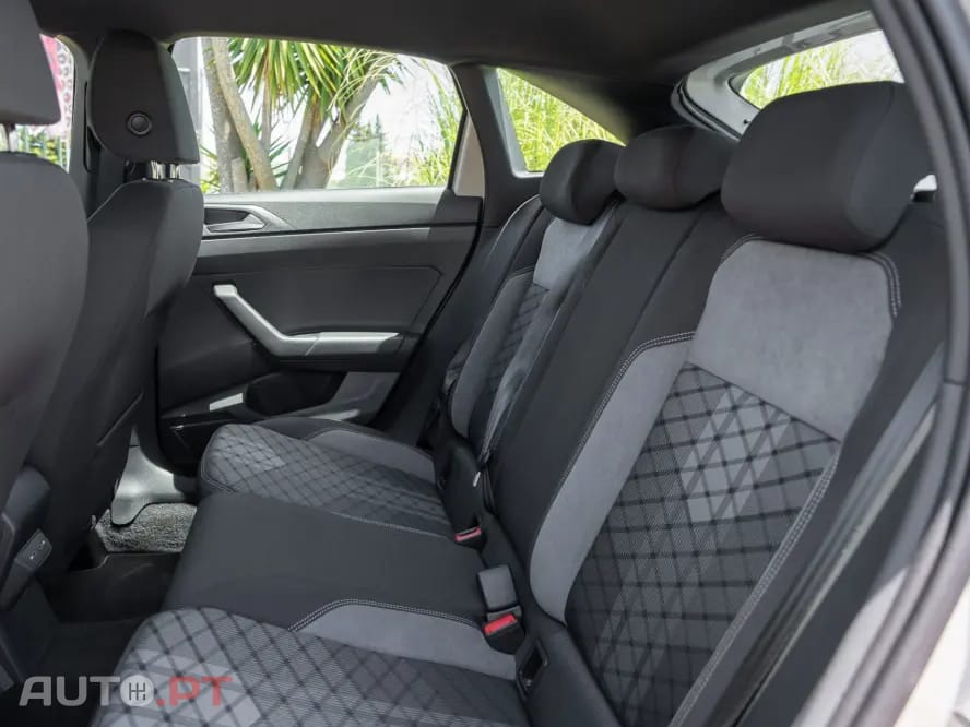 Volkswagen Taigo 1.0 TSI OPF DSG R-Line