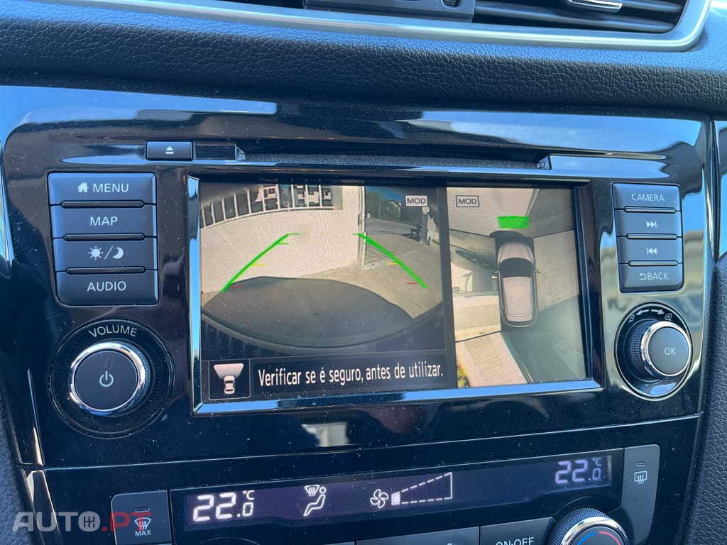 Nissan Qashqai Connecta JLL 18