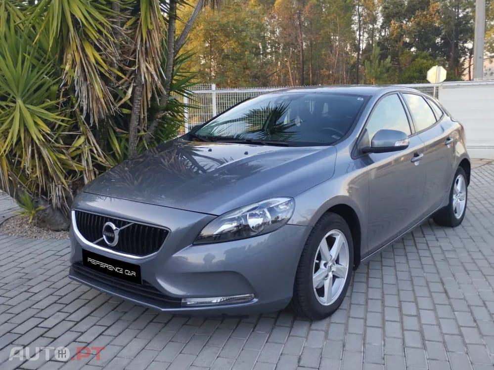 Volvo V40 2.0 D2