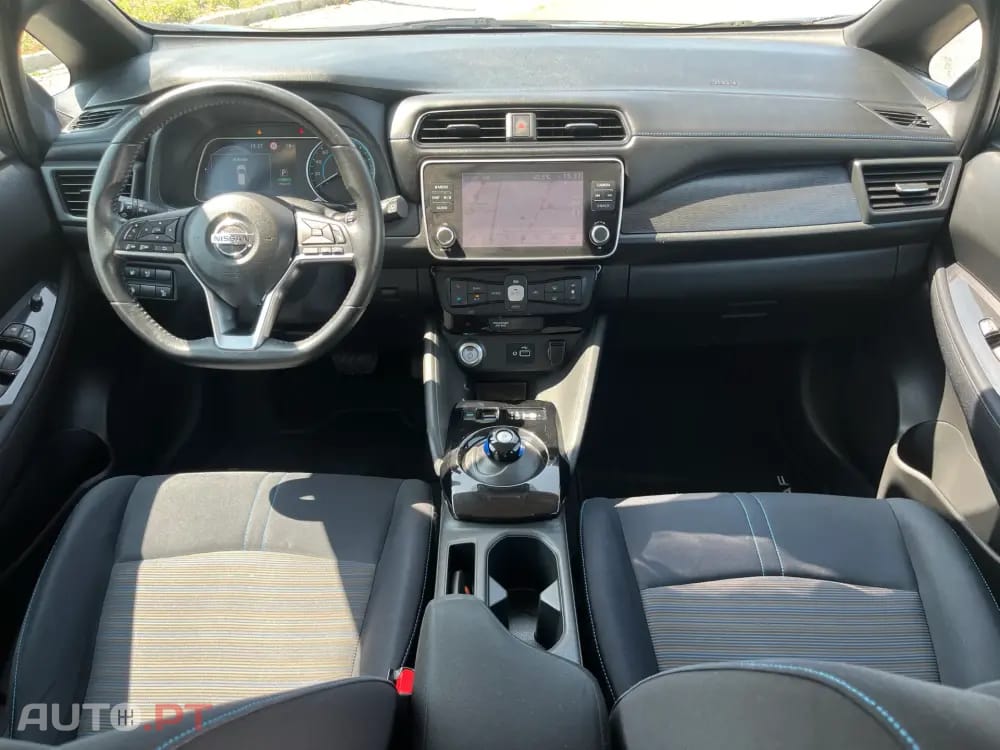 Nissan Leaf 40 kWh TEKNA