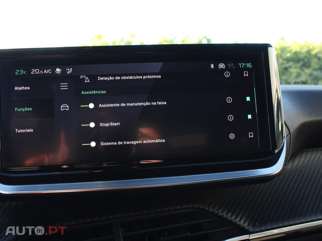 Peugeot 2008 PureTech 130 EAT8 Allure