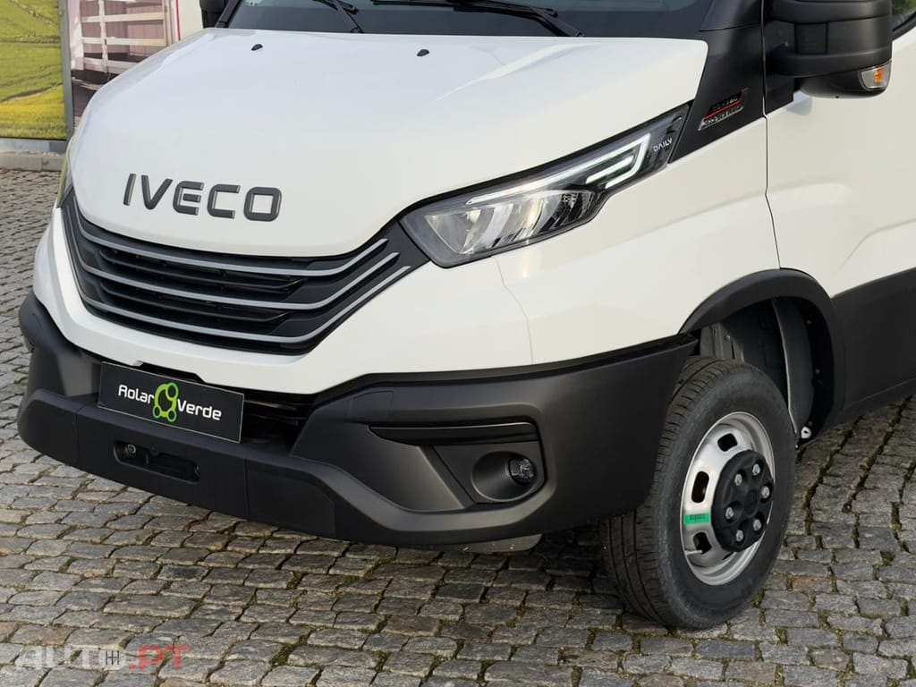 Iveco Daily 35 C 180  L 5  H 3