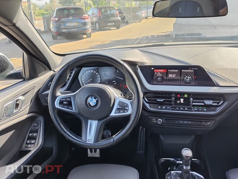 BMW 116 d Pack Desportivo M