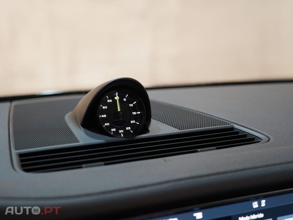 Porsche Panamera 4 E-Hybrid