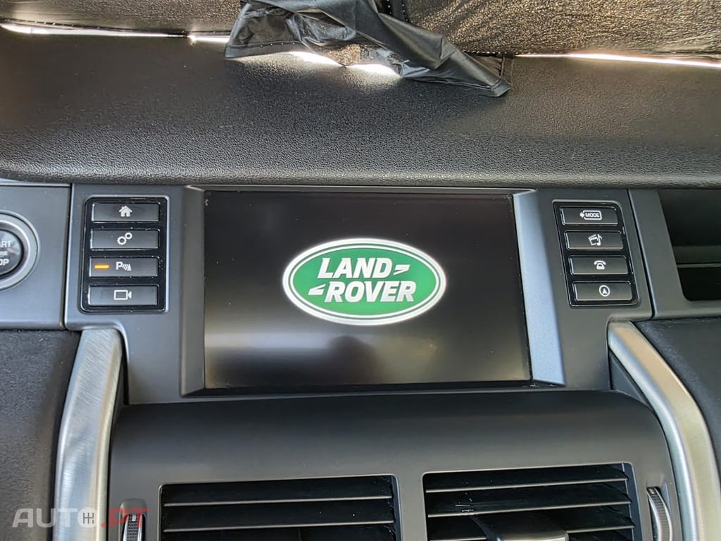 Land Rover Discovery Sport 2.0 TD4 HSE Luxury
