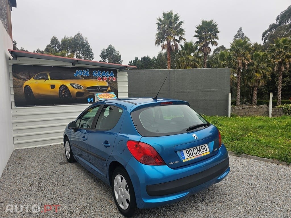 Peugeot 207 1.4 16V Premium