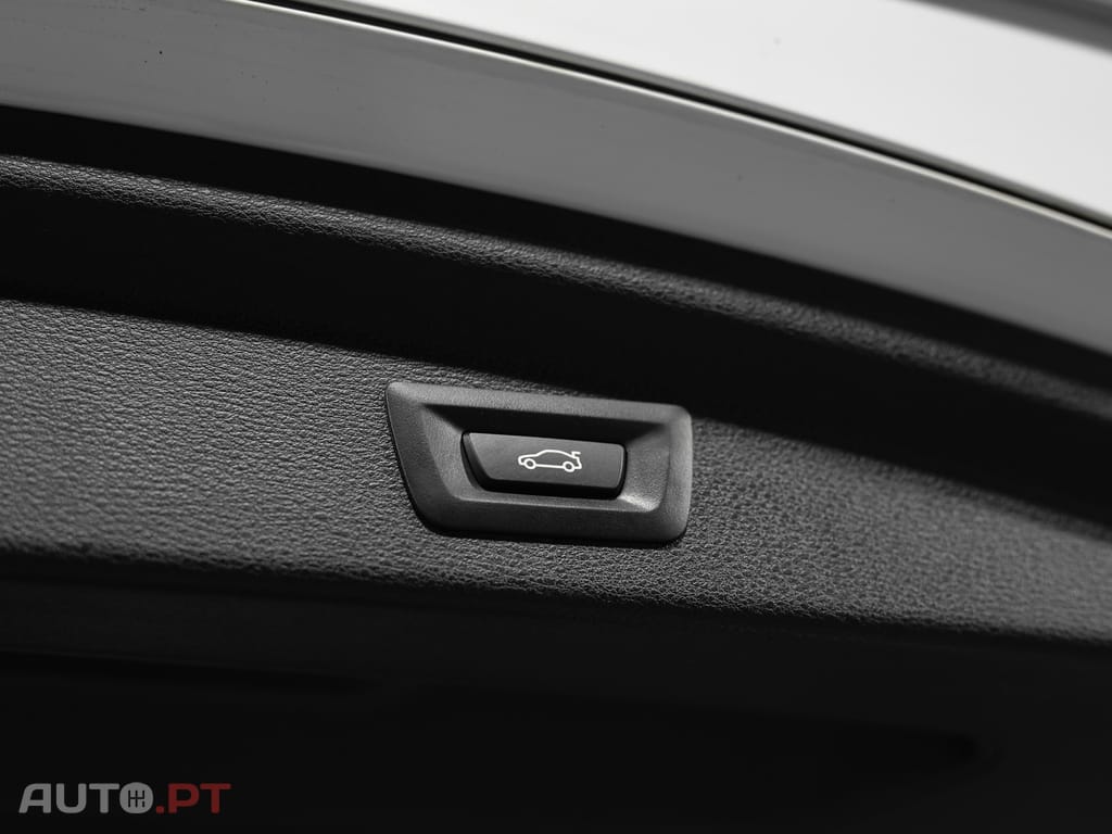 BMW X2 16 d sDrive Auto Advantage