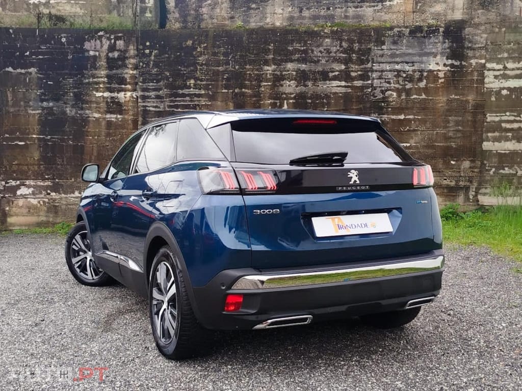 Peugeot 3008 1.6 Hybrid Allure Pack e-EAT8