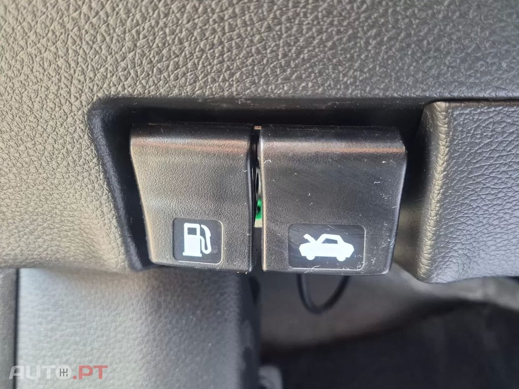 Nissan Qashqai 1.3 DIG-T N-Connecta LED+SKY