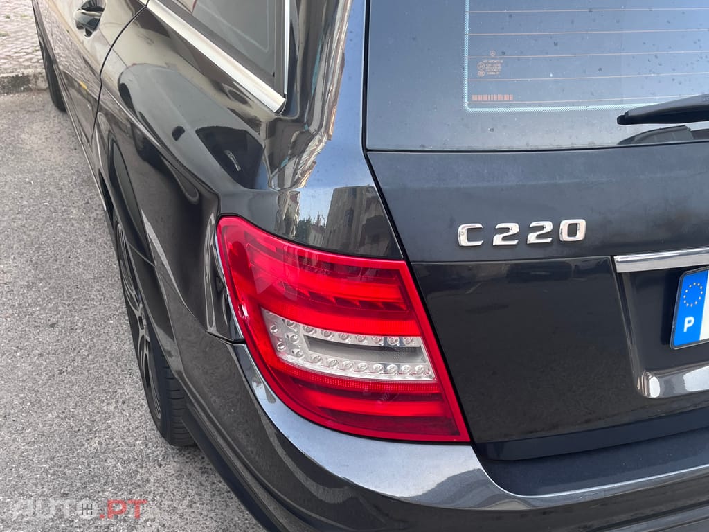 Mercedes-Benz C 220 Edition C edição limitada