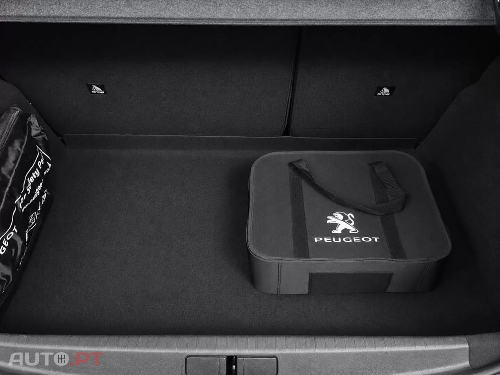 Peugeot E-208 50 kWh Active Pack