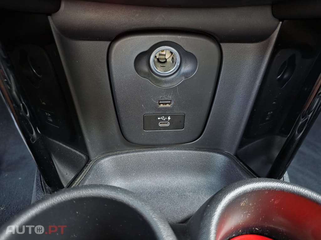 MINI Cooper John Cooper Works Auto Desportiva