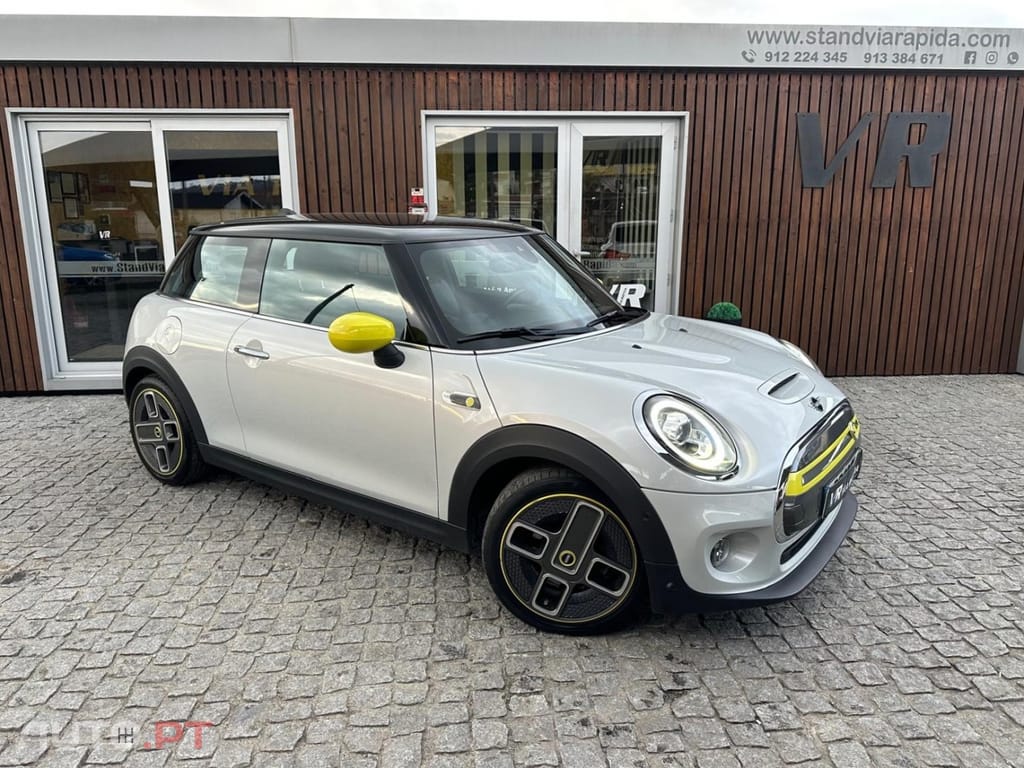 MINI Cooper Cooper SE