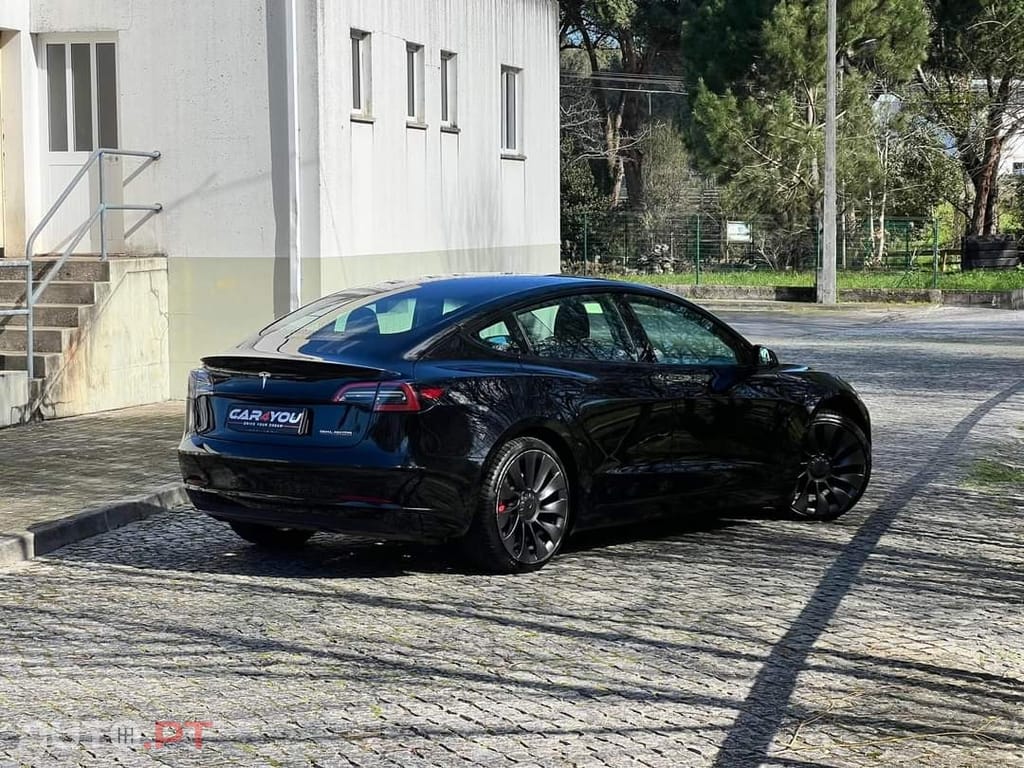 Tesla Model 3 Performance Dual Motor AWD