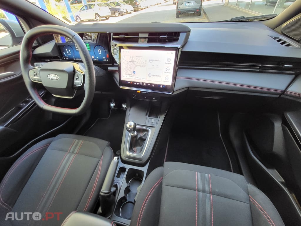 Ford Puma 1.0 EcoBoost mHEV ST-Line