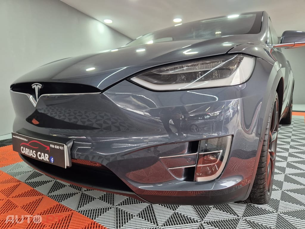 Tesla Model X 100 kWh Long Range AWD
