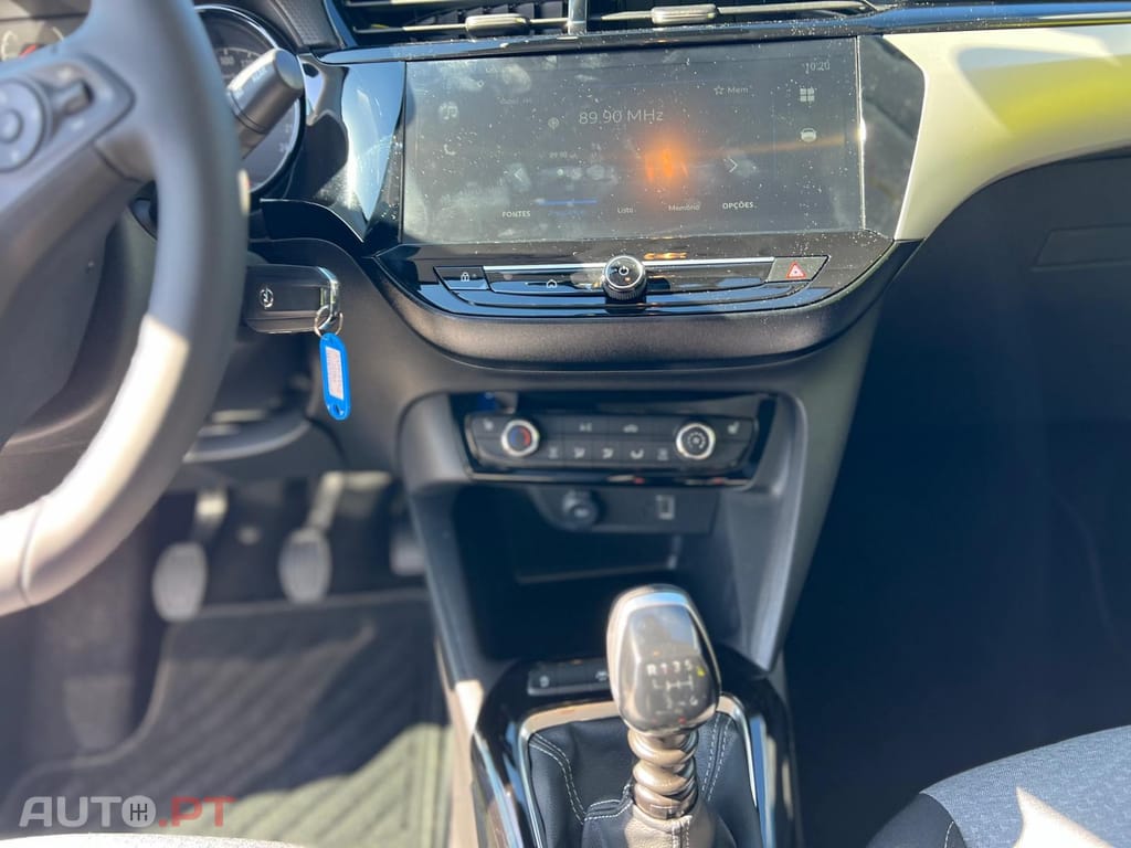 Opel Corsa 1.2 T Edition