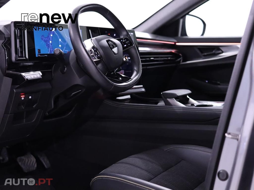 Renault Austral 1.3 Mild Hybrid Iconic Auto