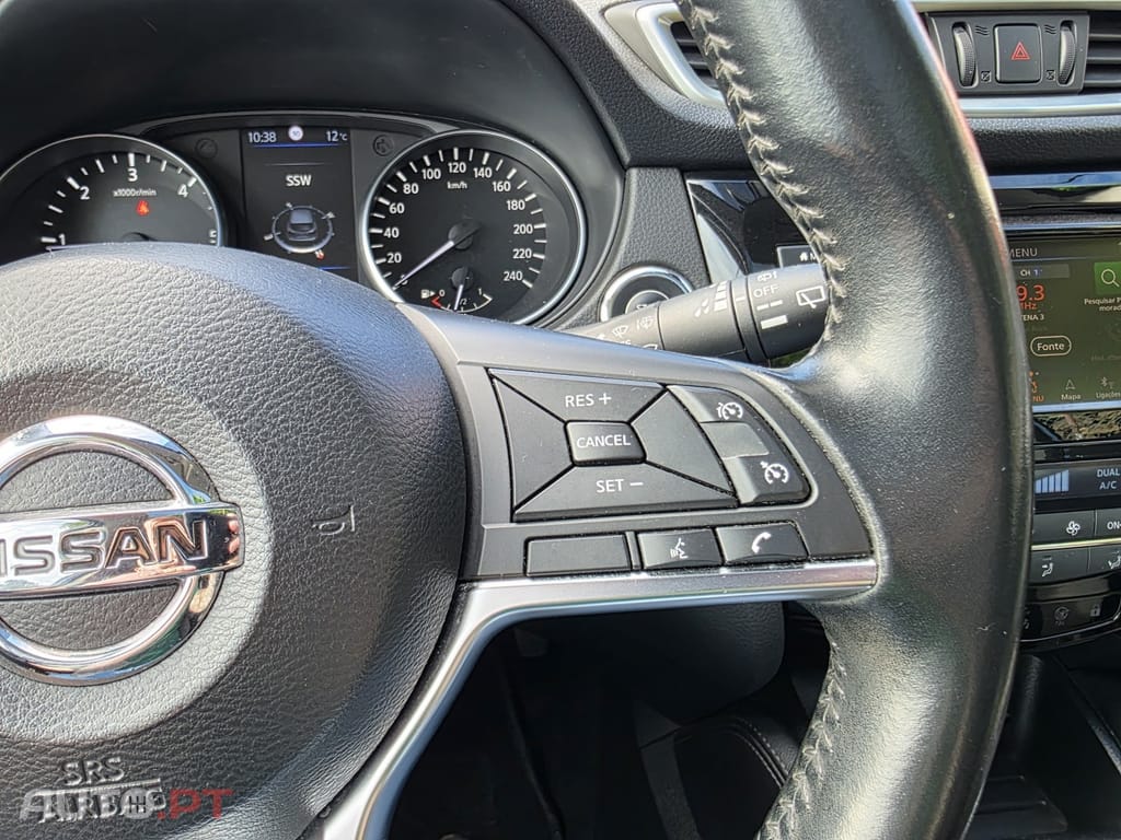 Nissan Qashqai 1.5 dCi N-Connecta J18
