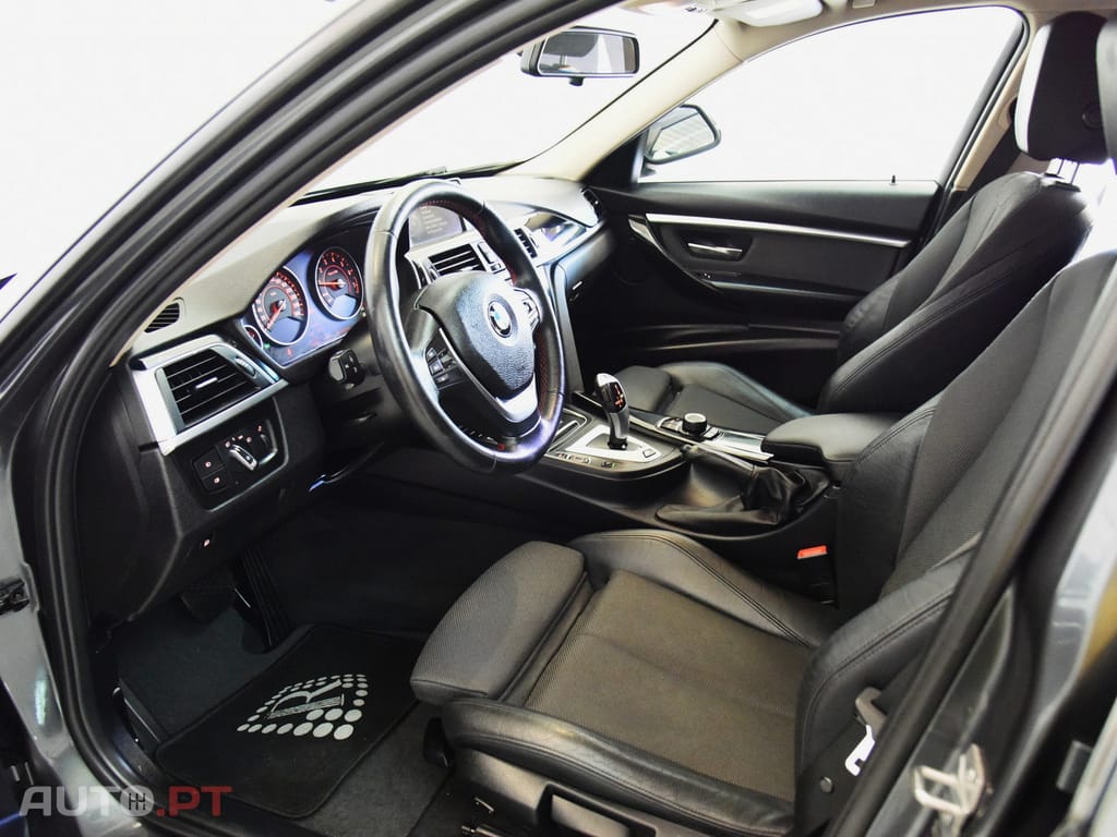 BMW 330 e iPerfomance Line Sport