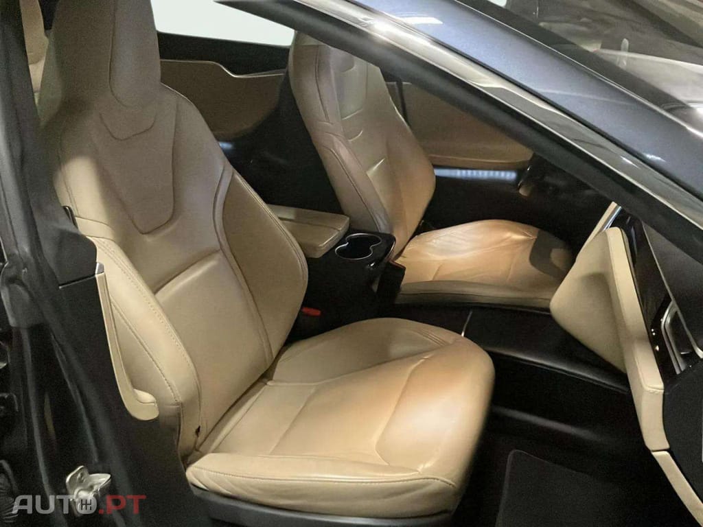 Tesla Model S 75D