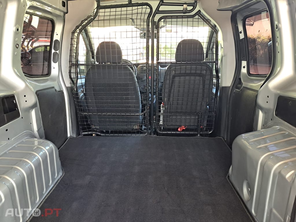 Fiat Fiorino 1.3 M-jet Adventure