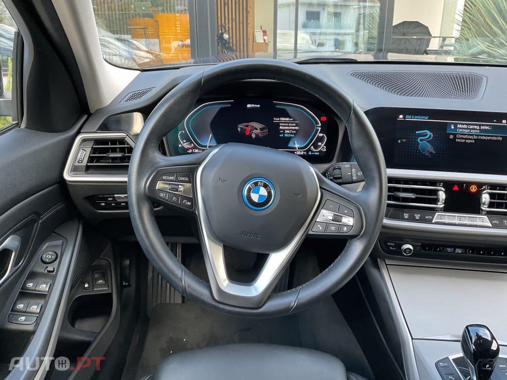 BMW 320 e Touring Line Sport Auto