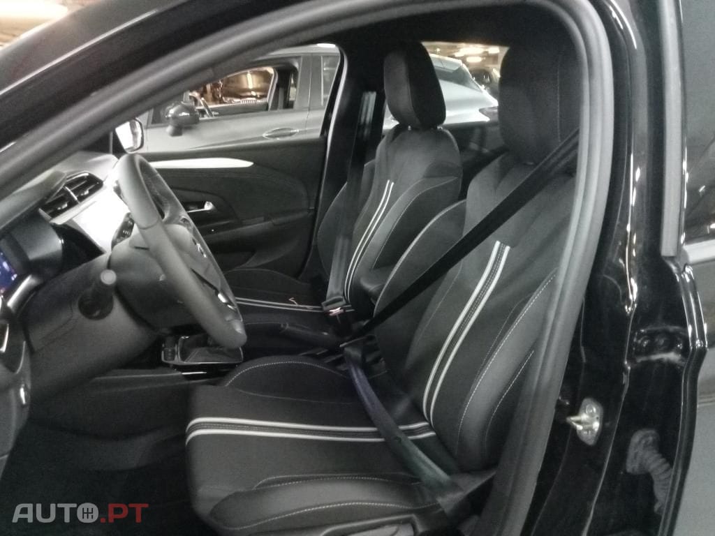 Opel Corsa 1.2 T GS