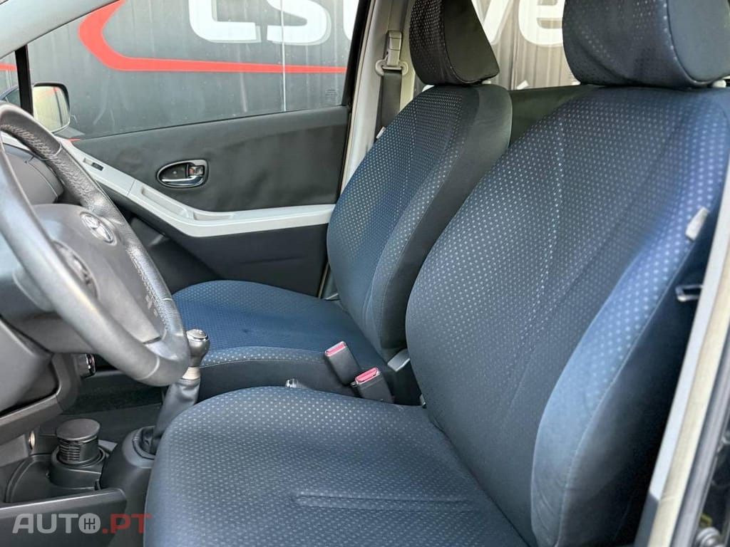 Toyota Yaris 1.0