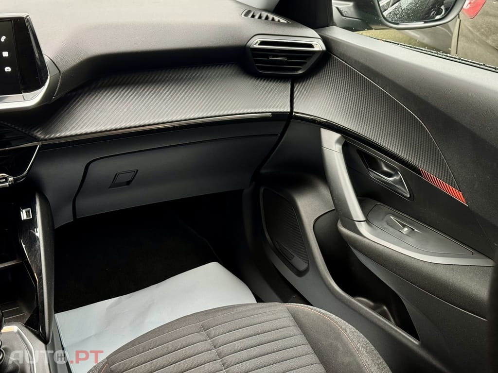 Peugeot 2008 1.5 BlueHDi Active Pack