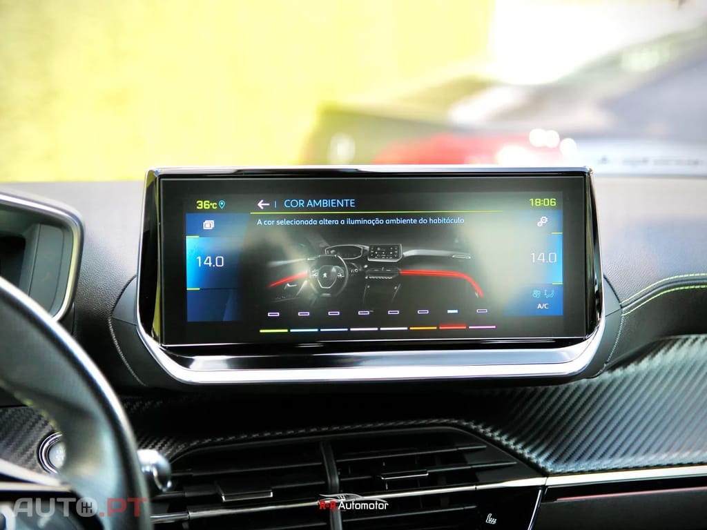 Peugeot E-2008 50 kWh GT