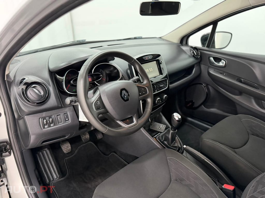 Renault Clio Sport Tourer 0.9 TCe Limited