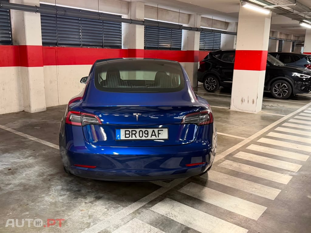Tesla Model 3 Standard Range Plus RWD
