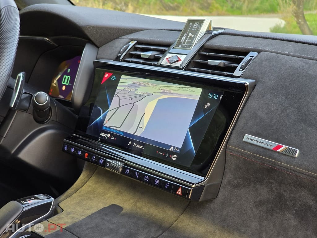 DS DS7 Crossback E-Tense Performance Line+ EAT8