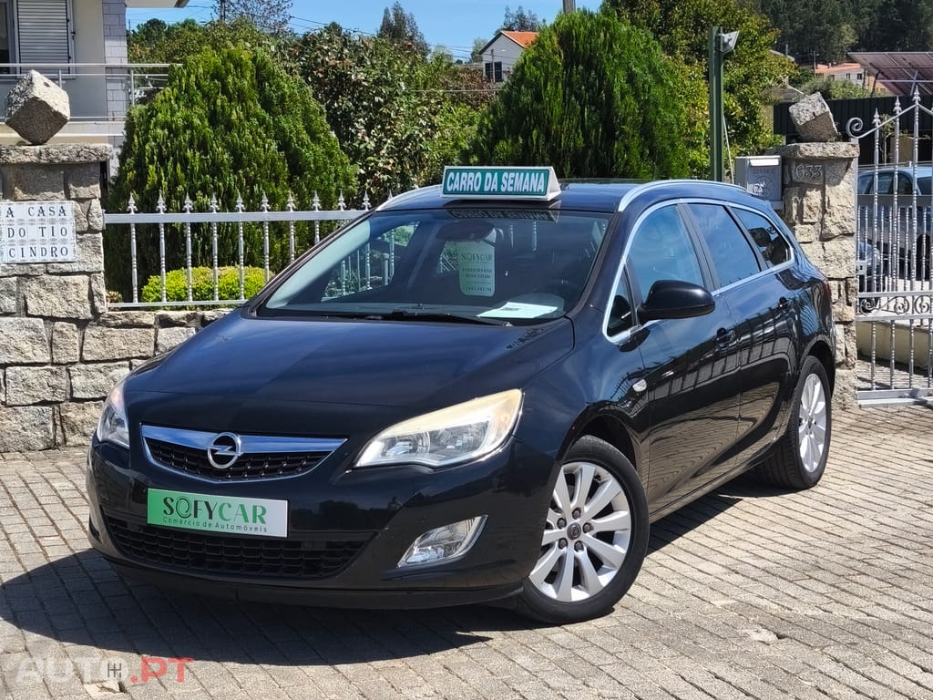Opel Astra J Sports Tourer 1.7 CDTI