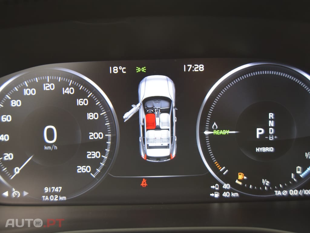 Volvo XC40 1.5 T5 PHEV Inscription Expression