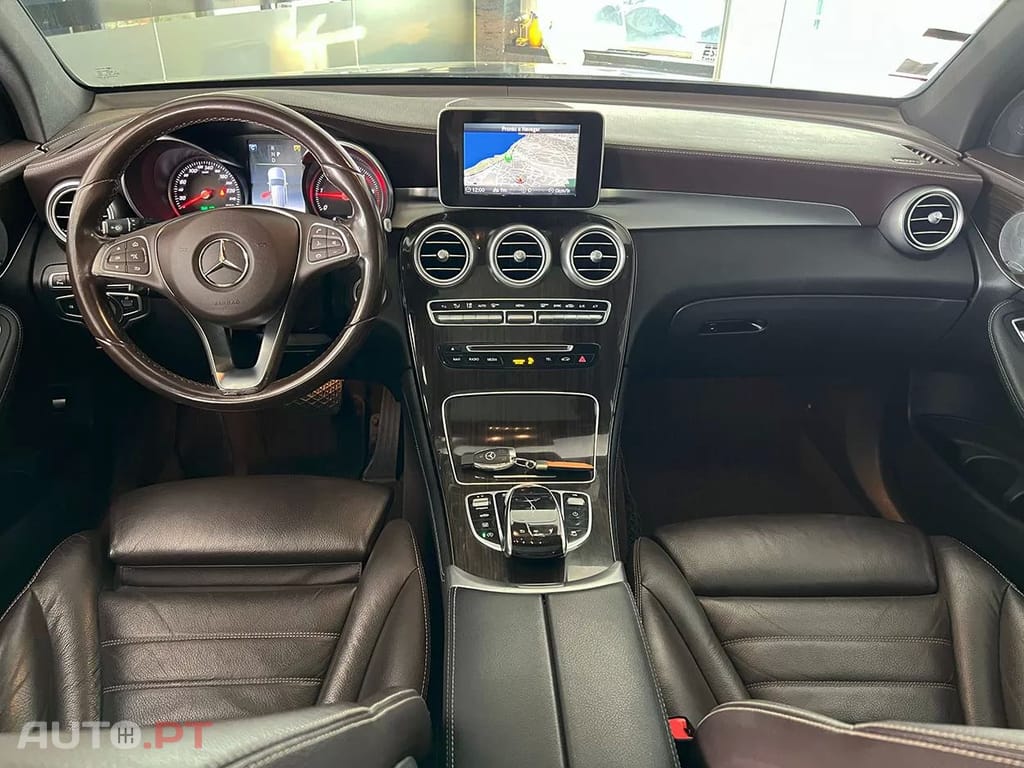 Mercedes-Benz GLC 220 D 4 MATIC