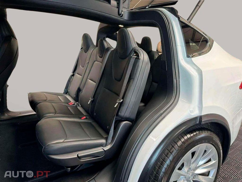 Tesla Model X LONG RANGE  