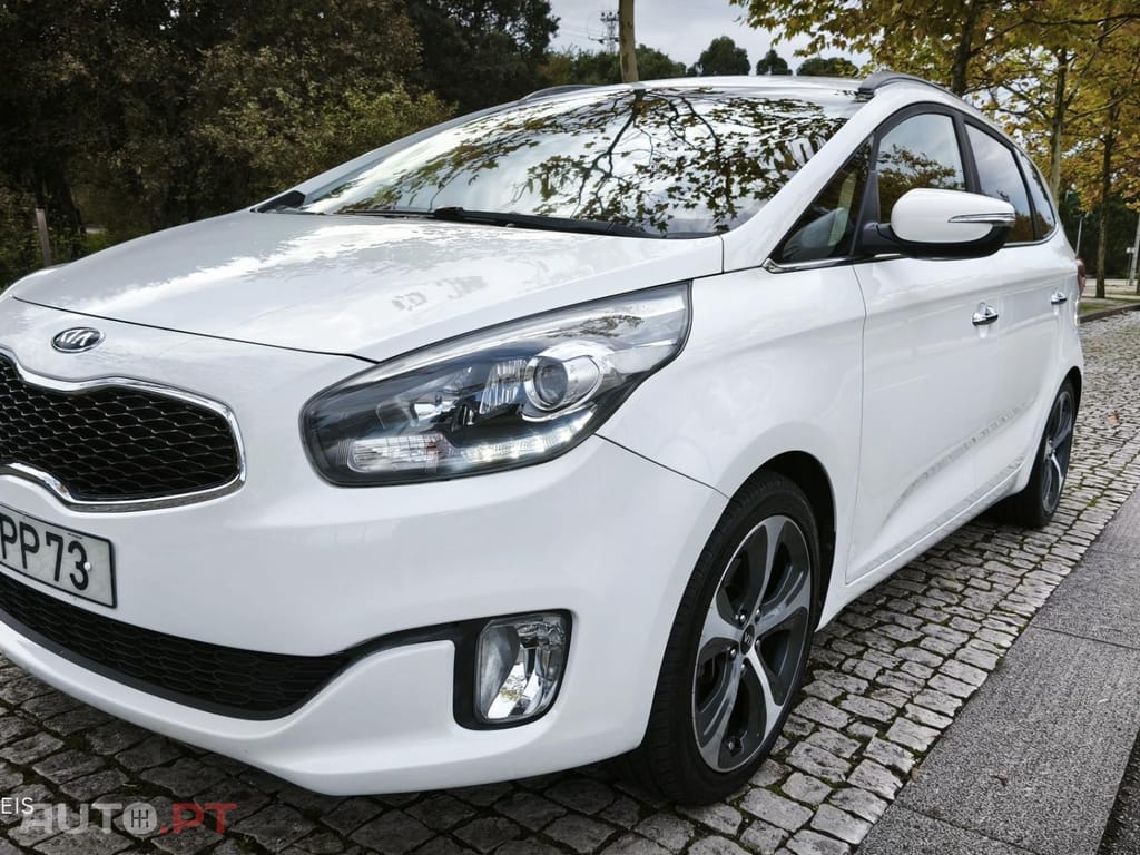 Kia Carens 1.7 CRDi ISG TX Aut.