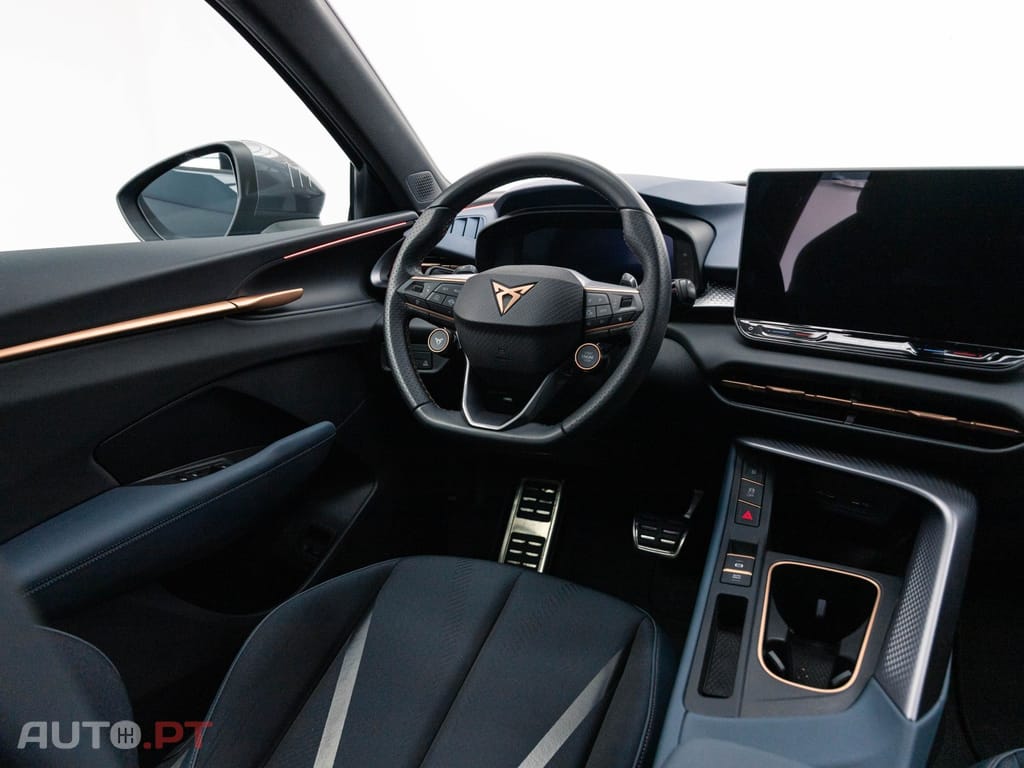 Cupra Terramar 1.5 e-Hybrid Tribe Edition DSG